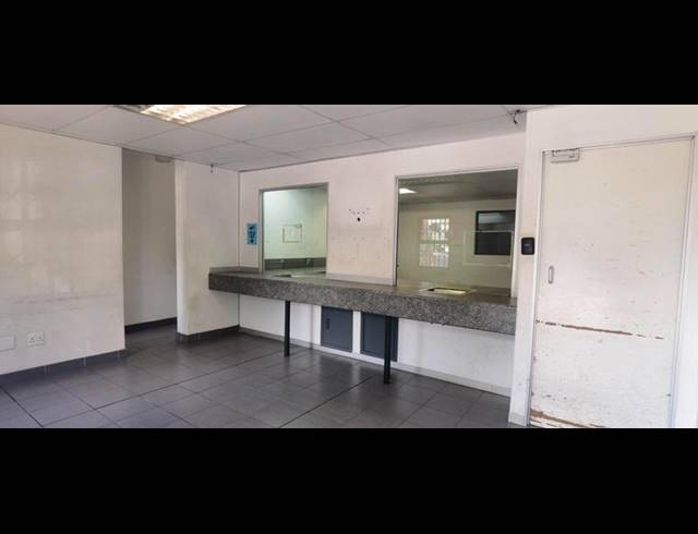 INDUSTRIAL PROPERTY TO RENT IN N4 GATEWAY INDUSTRIAL PARK